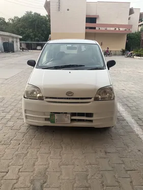 Daihatsu Mira 2006
