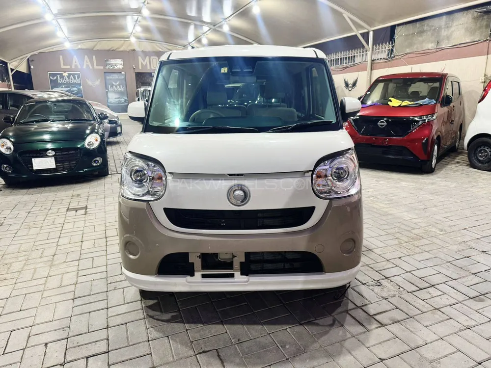 Daihatsu Move Canbus 2021 for Sale in Lahore Image-1