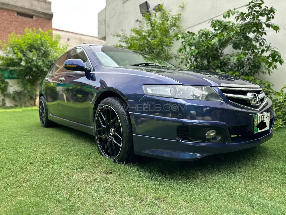 Honda Accord 2003 for Sale in Lahore Image-1