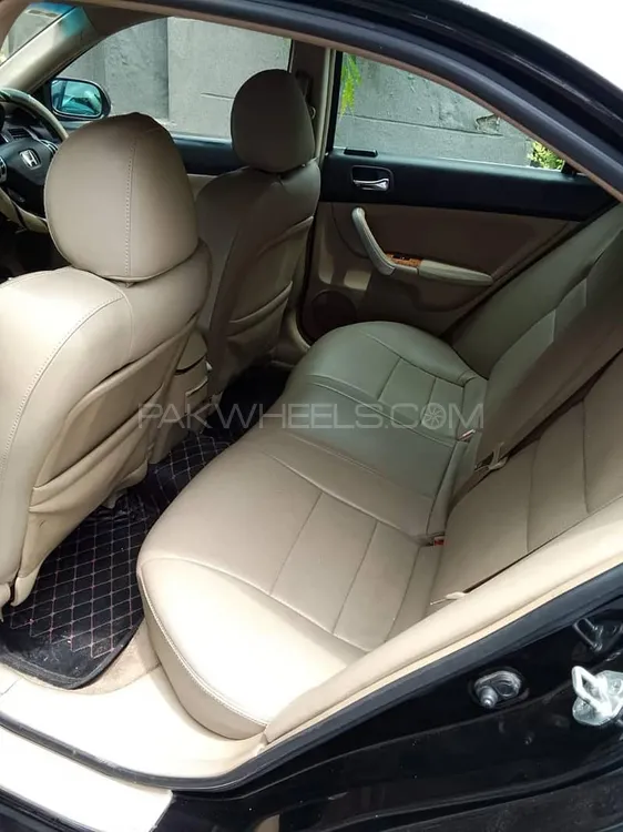 Honda Accord 2003 for Sale in Lahore Image-1