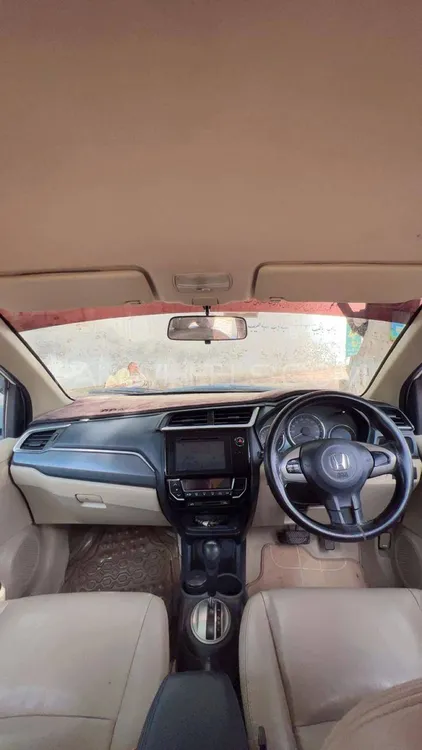 Honda BR-V 2017 for Sale in Gojra Image-1