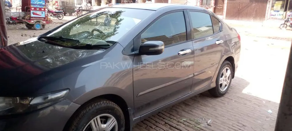 Honda City 2015 for Sale in Mian Channu Image-1