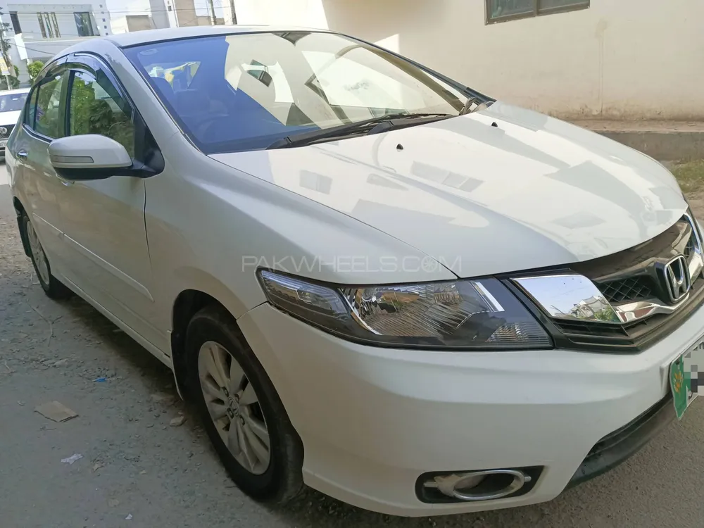 Honda City 2017 for Sale in Lahore Image-1