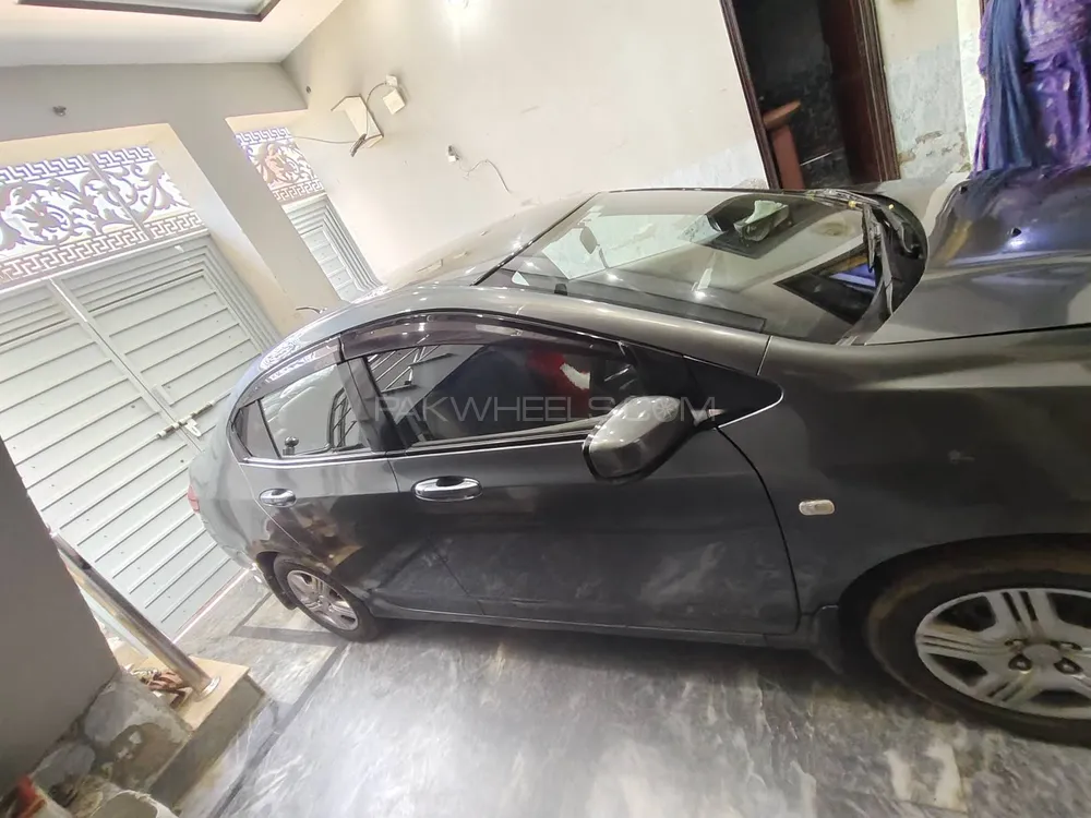 Honda City 2012 for Sale in Okara Image-1