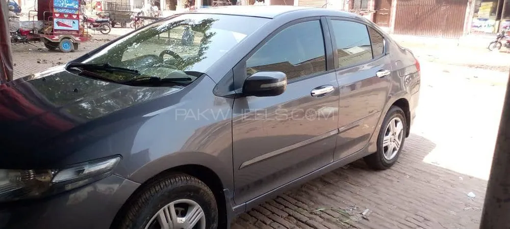 Honda City 2015 for Sale in Mian Channu Image-1