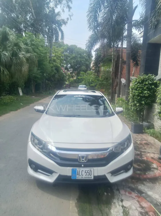Honda Civic 2018 for Sale in Lahore Image-1