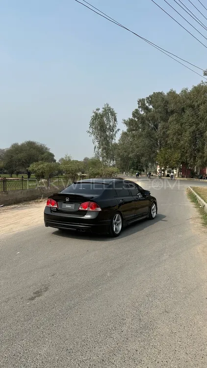 Honda Civic 2011 for Sale in Multan Image-1