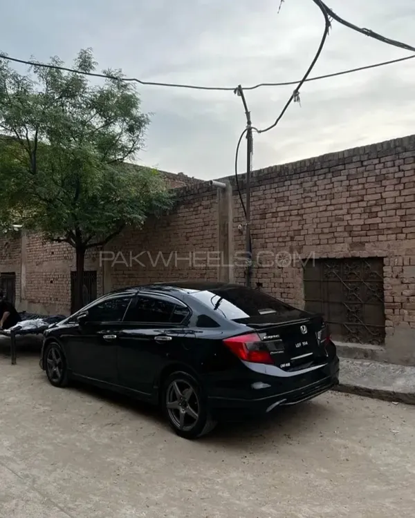 Honda Civic 2013 for Sale in Faisalabad Image-1
