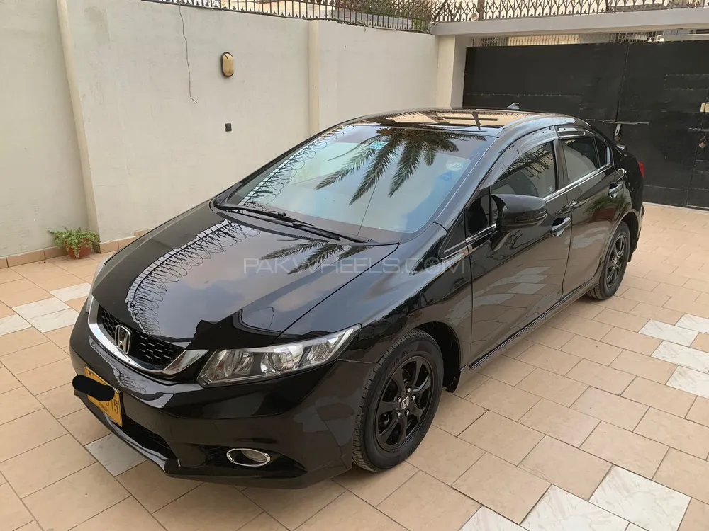 Honda Civic 2015 for Sale in Karachi Image-1