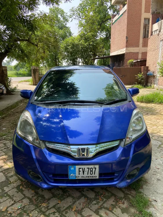 Honda Fit 2011 for Sale in Islamabad Image-1