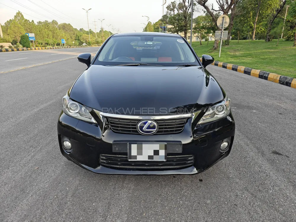 Lexus CT200h 2011 for Sale in Islamabad Image-1