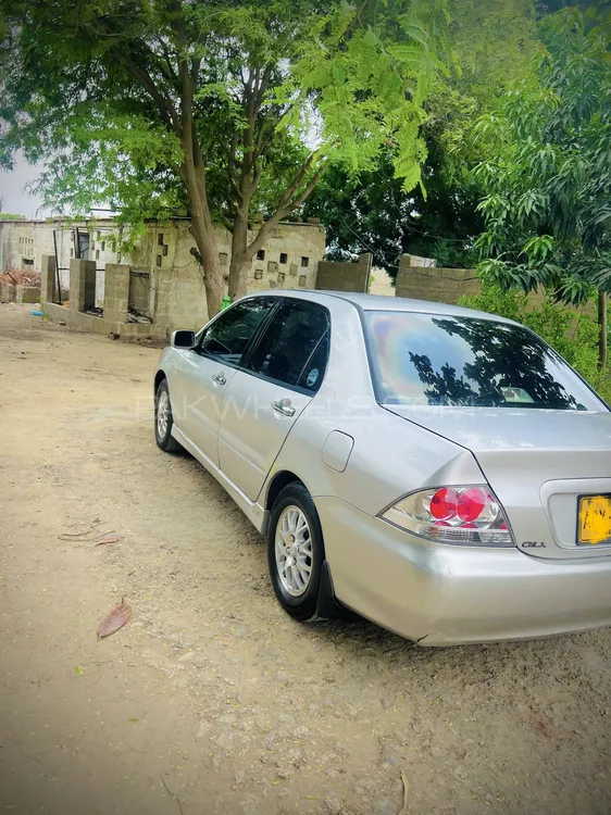 Mitsubishi Lancer 2004 for Sale in Karachi Image-1