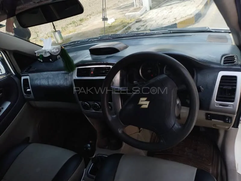 Suzuki Liana 2006 for Sale in Faisalabad Image-1