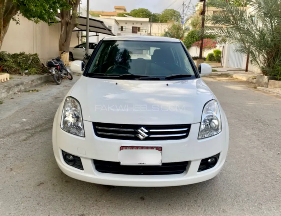 Suzuki Swift 2015 for Sale in Karachi Image-1