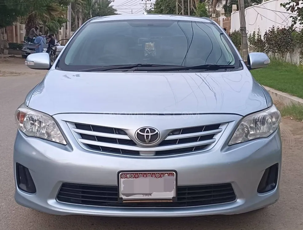 Toyota Corolla 2013 for Sale in Karachi Image-1