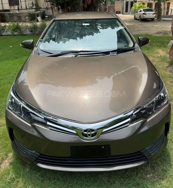 Toyota Corolla 2015 for Sale in Gujranwala Image-1