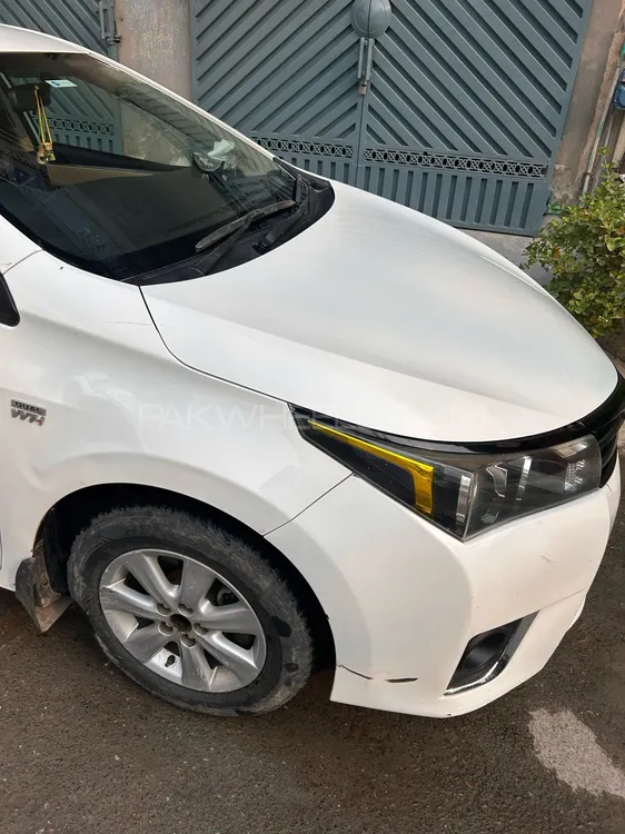 Toyota Corolla 2016 for Sale in Lahore Image-1