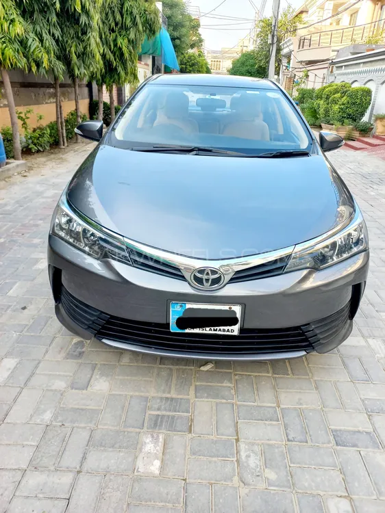 Toyota Corolla 2020 for Sale in Faisalabad Image-1