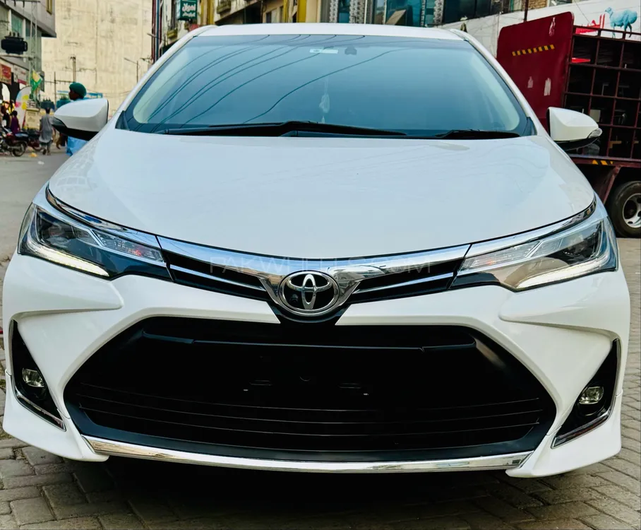 Toyota Corolla 2021 for Sale in Islamabad Image-1