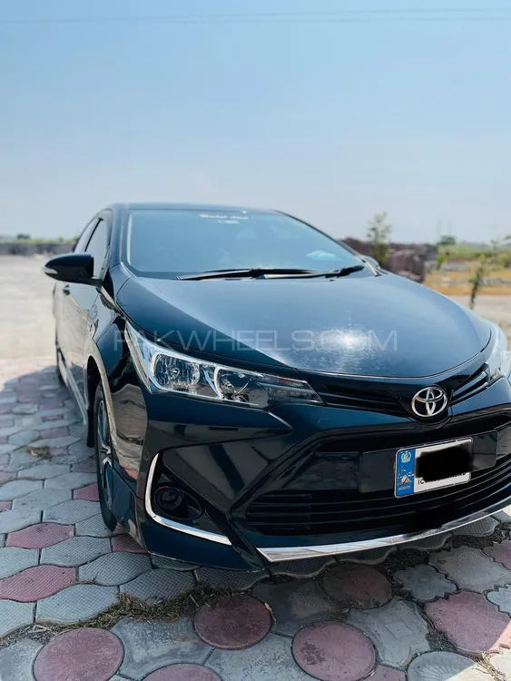 Toyota Corolla 2021 for Sale in Islamabad Image-1