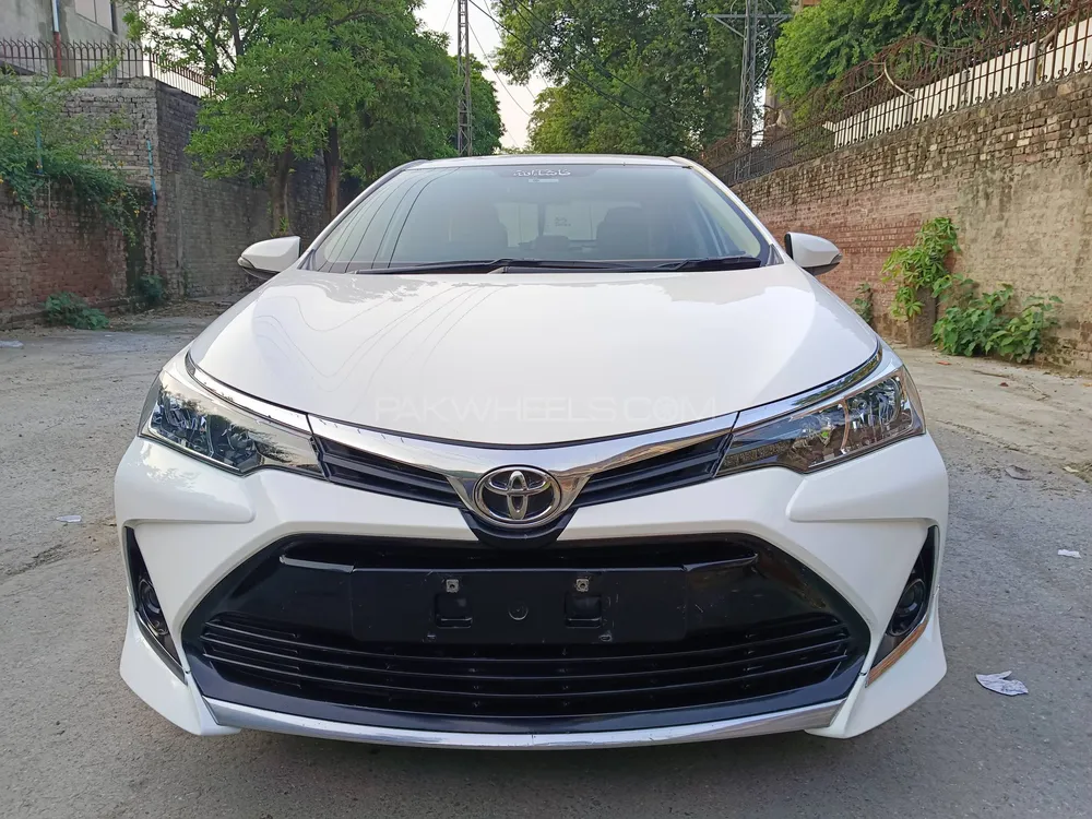 Toyota Corolla 2021 for Sale in Lahore Image-1