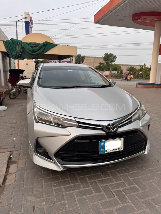 Toyota Corolla 2016 for Sale in Faisalabad Image-1