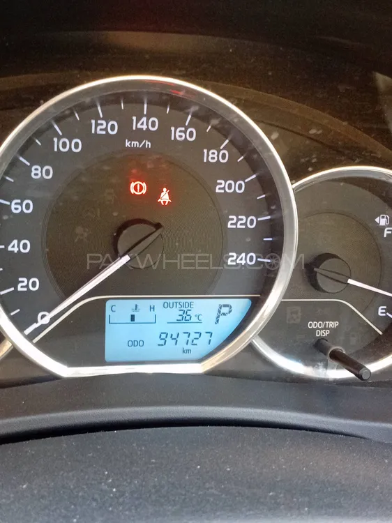 Toyota Corolla 2018 for Sale in Islamabad Image-1