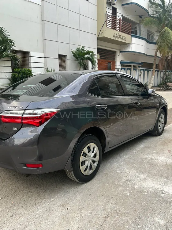 Toyota Corolla 2018 for Sale in Karachi Image-1