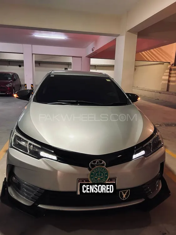 Toyota Corolla 2019 for Sale in Karachi Image-1