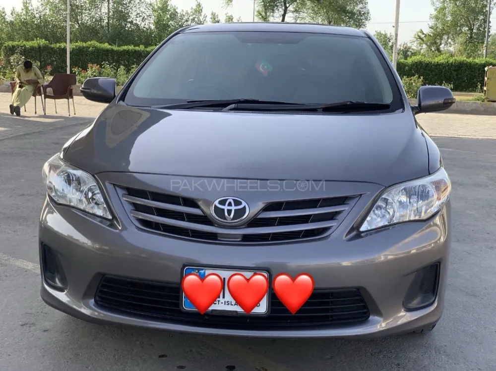 Toyota Corolla 2013 for Sale in Multan Image-1