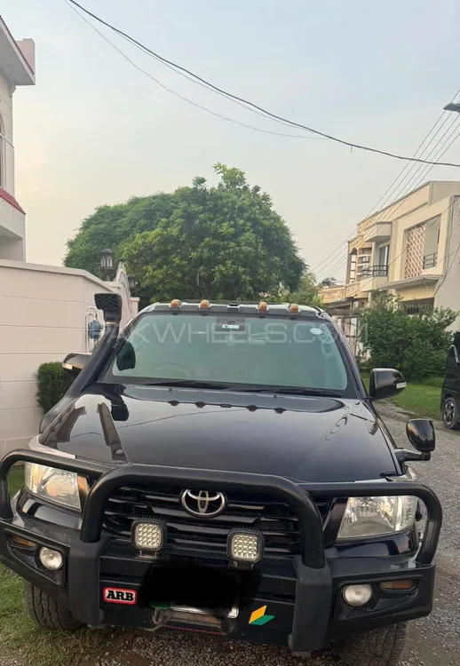Toyota Hilux 2015 for Sale in Lahore Image-1