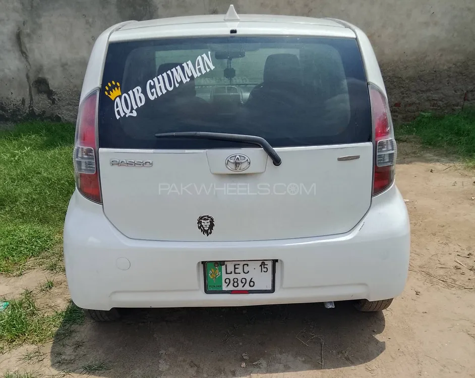 Toyota Passo 2005 for Sale in Sambrial Image-1