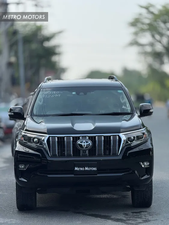 Toyota Prado 2020 for Sale in Lahore Image-1