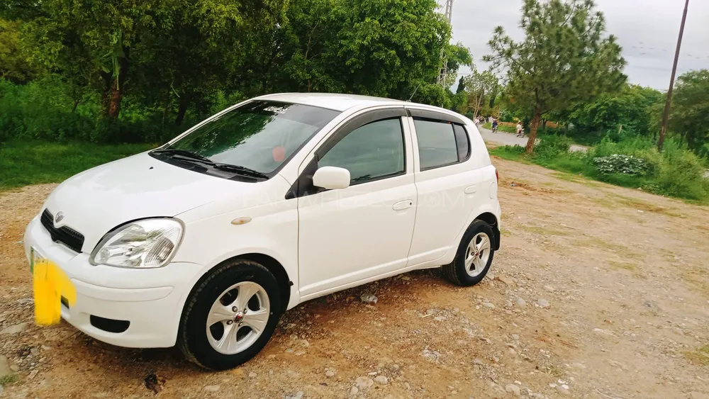 Toyota Vitz 2003 for Sale in Islamabad Image-1