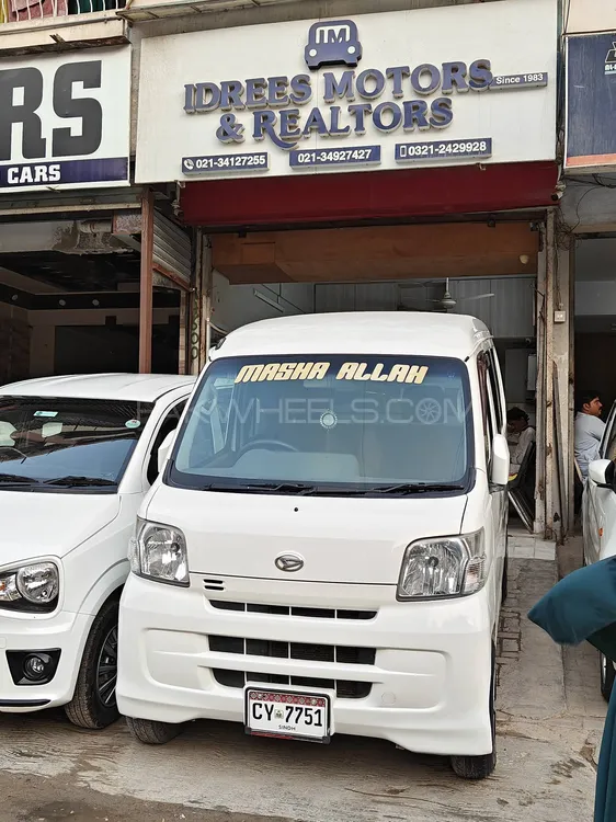 Daihatsu Hijet 2015 for Sale in Karachi Image-1