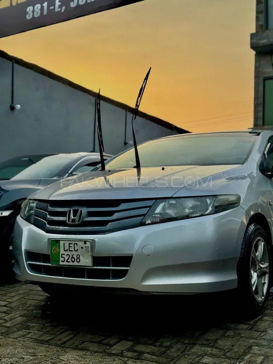 Honda City 2010 for Sale in Lahore Image-1