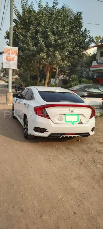 Honda Civic 2017 for Sale in Karachi Image-1