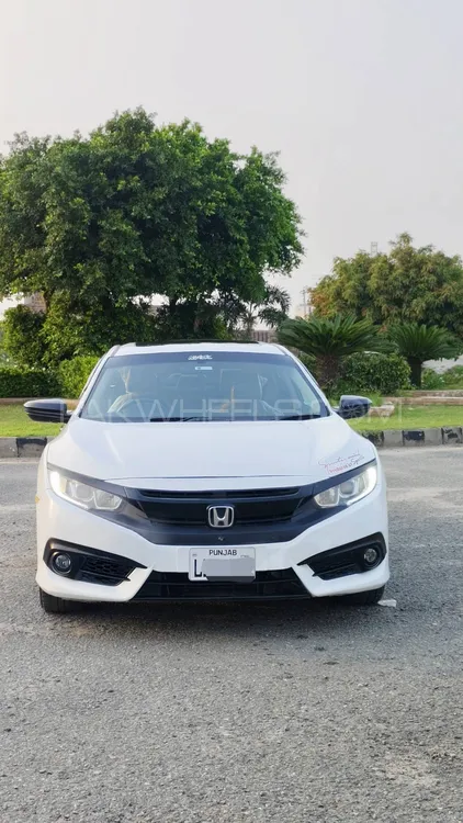 Honda Civic 2017 for Sale in Lahore Image-1