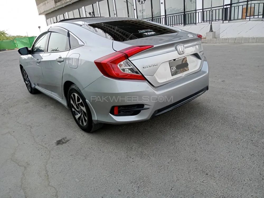 Honda Civic 2018 for Sale in Karachi Image-1