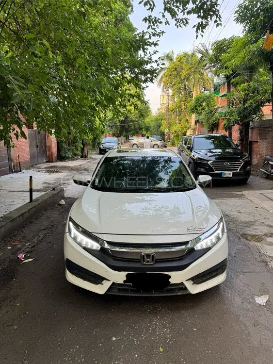 Honda Civic 2016 for Sale in Lahore Image-1