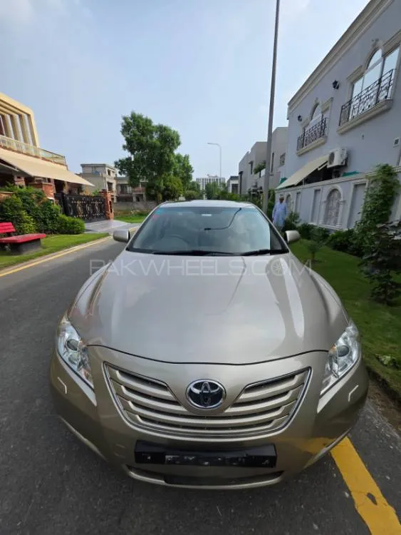 Toyota Camry 2007 for Sale in Lahore Image-1