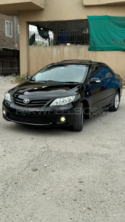 Toyota Corolla 2013 for Sale in Peshawar Image-1