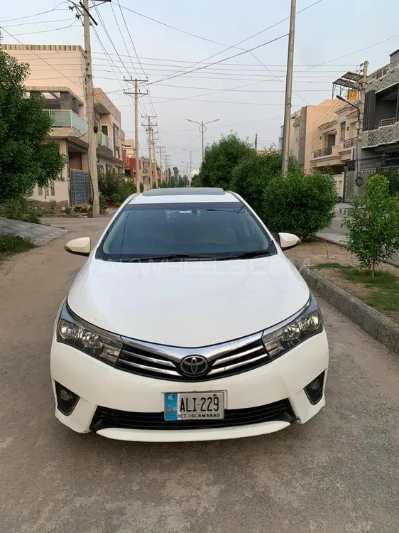 Toyota Corolla 2016 for Sale in Sargodha Image-1