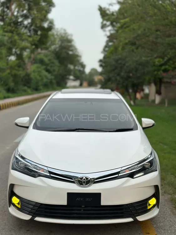 Toyota Corolla 2020 for Sale in Nowshera Image-1