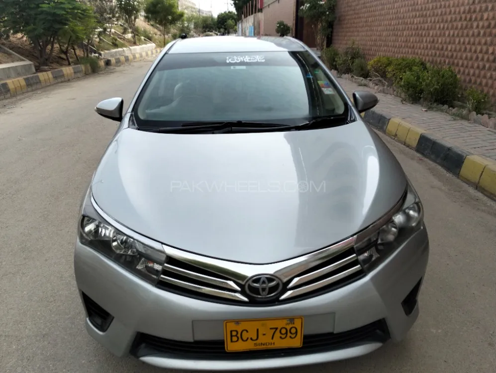 Toyota Corolla 2014 for Sale in Karachi Image-1
