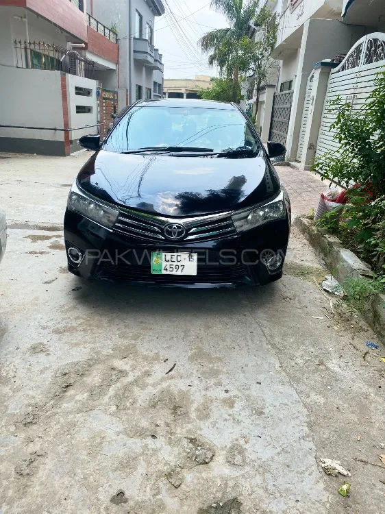 Toyota Corolla 2015 for Sale in Rawalpindi Image-1