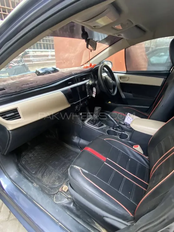 Toyota Corolla 2016 for Sale in Karachi Image-1