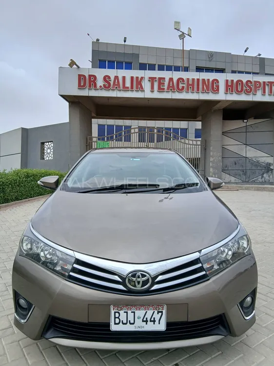 Toyota Corolla 2017 for Sale in Karachi Image-1