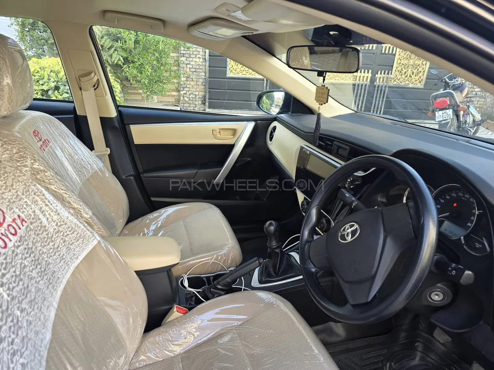 Toyota Corolla 2019 for Sale in Sargodha Image-1