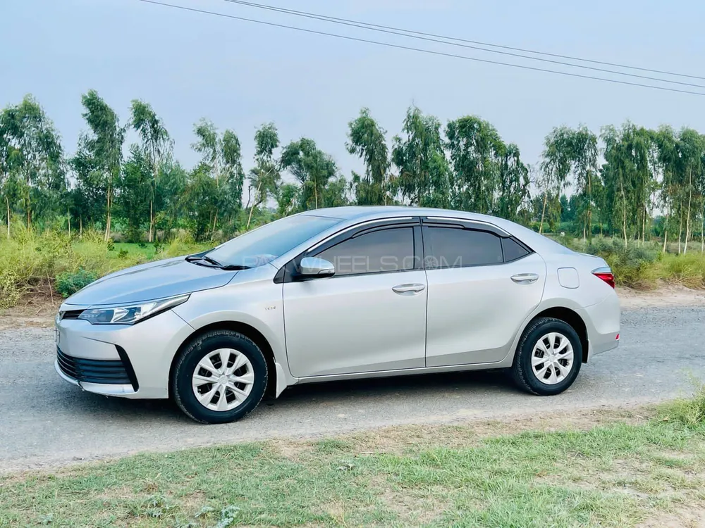 Toyota Corolla 2020 for Sale in Sargodha Image-1